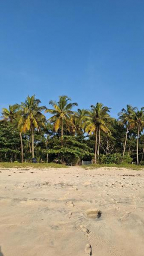 Marari Beach Bamboo Rooms AcroYogaThai